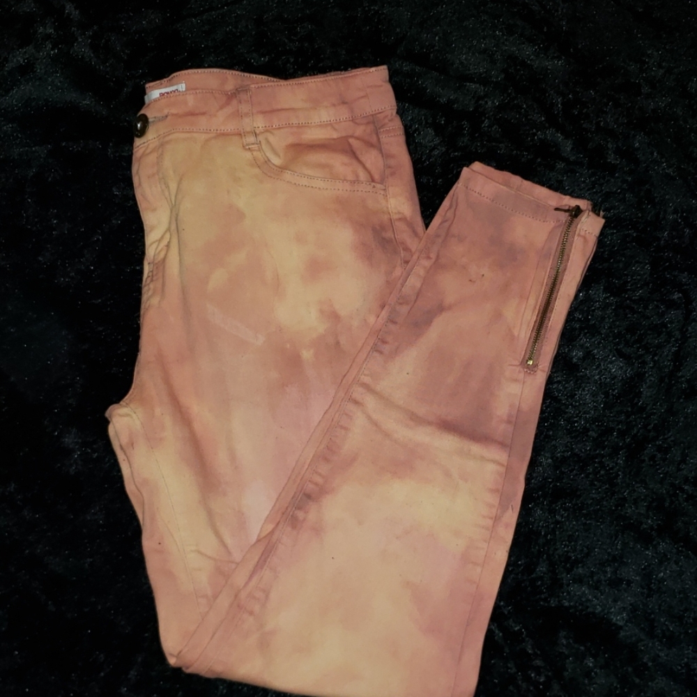 Skinny jeans